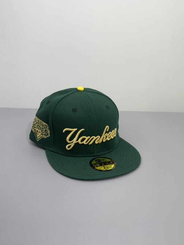 RevoltCaps