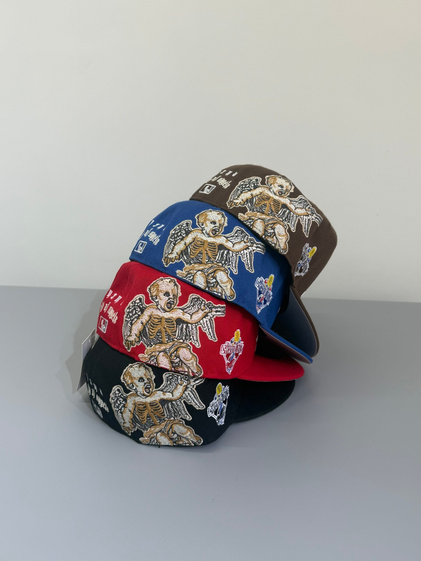 EMBRIODERY FITTED