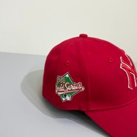 NY YANKEES MLB BASEBALL FITTED CAP